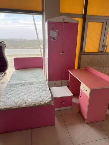 ((8500))*Asya* Dest satılır* Qiymet 180 azn* Ünvan: Bineqedi Novxanı