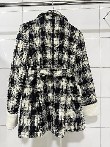 Paltolar: Qadınlar üçün qışlıq palto - Dizayn: Qara-ağ dama (plaid) naxışlı — 2