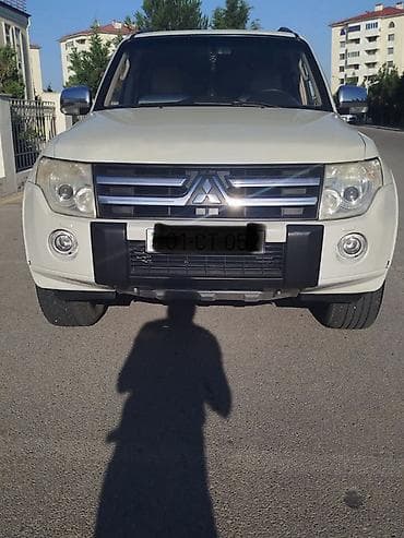 Mitsubishi Pajero: 3 l | 2007 il 323000 km Ofrouder/SUV