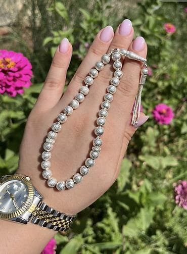 Şəxsi əşyalar: Gumuslerin satiwi sifairiwi catdirilmasi — 4