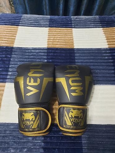 Venum boks əlcəkləri – qara və qızılı dizayn - Brend: Venum - — 5