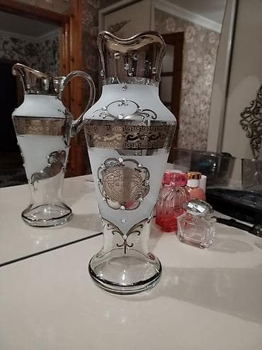 şüşə qab: Təcili satılır — 4