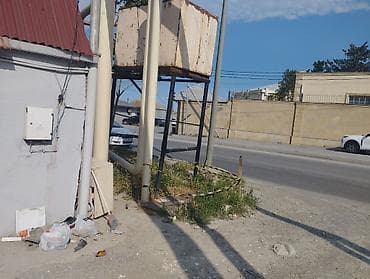 Allahın salamı olsun hərkəsə ev satılır 15 sutqa yolunda evin yanından — 2