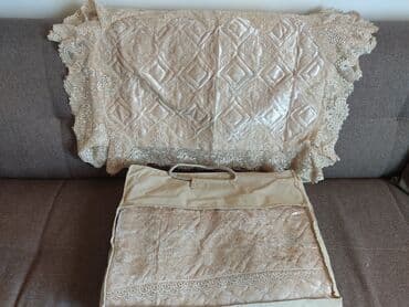 Освещение: Taxt üzlüyü satılır.yenidir standart taxt ölçüsündədir.qiyməti — 1