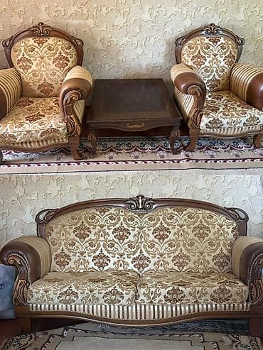 divan krislo: İşlənmiş, Divan, 2 kreslo — 1