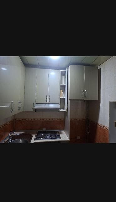 lalafo kiraye evler 2021: Köhnə coratda evin daimi suyu qazı işığı kanalzasiya var wifi var 1 — 3