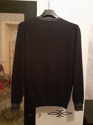 kişi paltarı: Kişi sviteri – KONKO brendi toxunma 60azn alinib yenidir ceki 70kq — 4