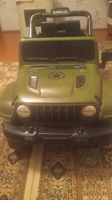 uşaq ucun paltar: Uşaq elektrik maşını – hərbi üslublu “Jeep” tipli model - Rəng — 1