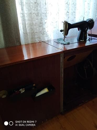 et masini: Ayaqla işləyən tikiş maşini Əla işlək vəziyyətdədir Çox az işlənib — 6
