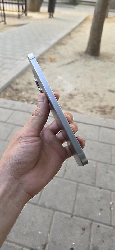 Elektronika: Samsung Galaxy S23, rəng - Gümüşü, Barmaq izi — 2