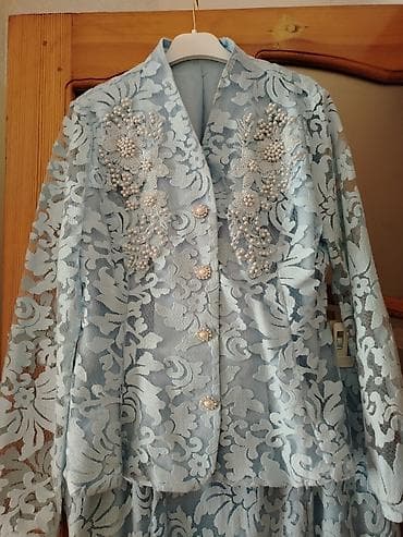 xari bulbul yaxa sancagi: Mavi krujeva qadın dəsti – pencək + ətək - Rəng: açıq mavi (pastel) - — 4