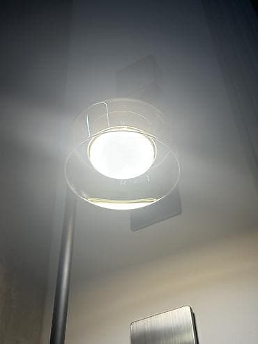 Stol lampaları: Zərif və minimalist görünüşə sahib olan torşer modelimiz. Hündürlüyü — 2