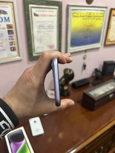 iphone 11 sarı: IPhone 11, Face ID — 6