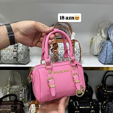 qizil saat: Çiyin çantası, Guess — 9