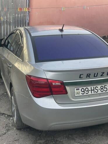 mercedes disk teker type 1 per page 40: Chevrolet Cruze: 1.4 l | 2014 il 170 km Sedan — 8