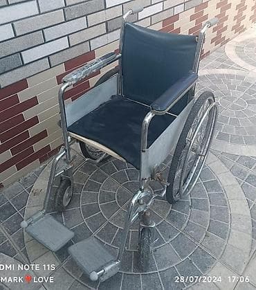 Tibbi məhsullar: 🌙 Nure ♿ Əlil arabası satılır 💰 Qiymət: 150 AZN 📍 Ünvan: Hövsan — 1