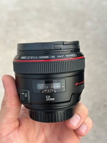 Obyektivlər və filtrləri: Canon 50mm f/1.2 Lens 2-3 dəfə istifadə olunub yenidən seçilmir Ön