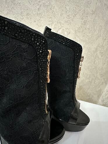 dəri qadın botilyonu: Ölçü: 36, rəng - Qara, İşlənmiş — 5