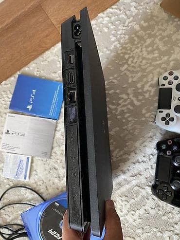 PS5 (Sony PlayStation 5): Sony playstation 4 slim 1TB. İlk sahibiyem, evvelinden ozumde olub — 5