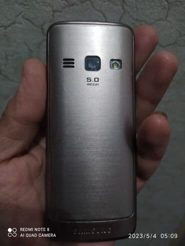 memory kart: Samsung telefondur.Mohkəm telefondur .Saz vəziyyətdədir.Sadəcə ekranin — 4