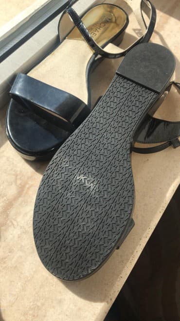 basanoşkalar 2023: Ölçü: 36, rəng - Qara, Yeni — 2