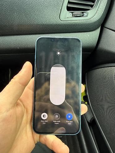 iphone x satiram: IPhone 13, Mavi, Simsiz şarj — 3