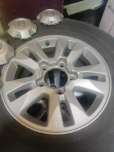 passat disk: İşlənmiş Disk təkər Toyota 285 / 65 / R 17, 5 Boltlu — 2