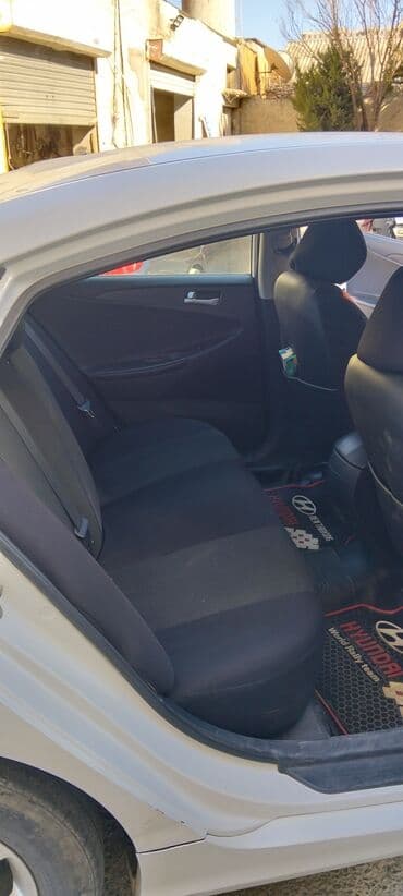 фольксваген новый кузов: Hyundai Sonata sedan - Kuzov: ağ rəng, 4 qapılı sedan - Salon: qara — 3