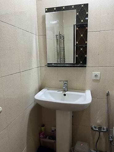 işlənmiş bak: Hamam üçün pedestallı əl-üz yuma lavabo dəsti - Materil: sanitar — 1