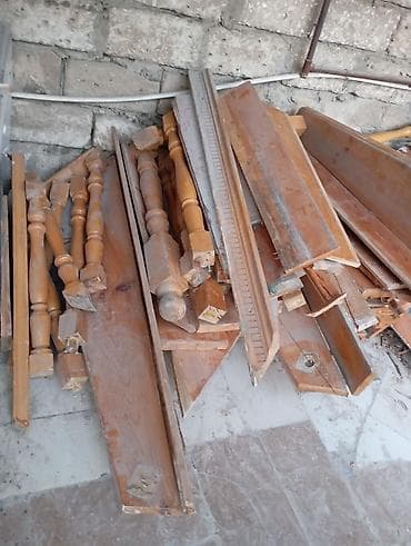 bayraq dirəyi: Taxtadan hazırlanmış mebel hissələri və dekorativ ayaqlar dəsti — 2