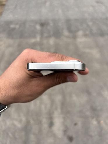 Мобильные телефоны и аксессуары: IPhone 15 Pro, 128 ГБ, White Titanium, Гарантия, Беспроводная зарядка, Face ID — 6