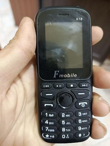 телефон fly phone: Fmobile K16 düyməli mobil telefon Xüsusiyyətlər: - Kompakt korpus — 3