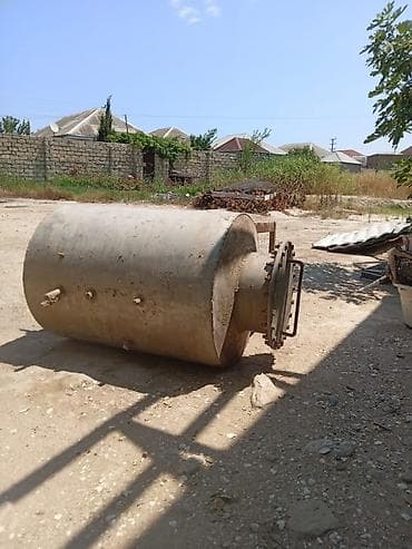 Bağ evi və bağ üçün hərşey: Sənaye tipli metal silindrik çən - Material: qalın divarlı polad - — 1