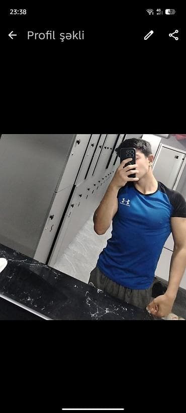 Şortlar: Under Armour qısaqol idman köynəyi - Model: Kompressiyalı/fit kəsim — 1