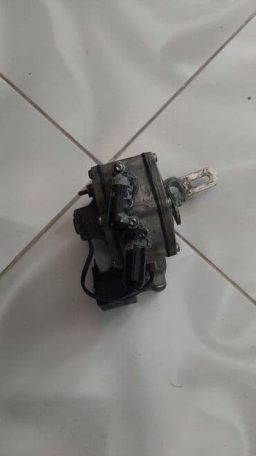 бак алюминиевый: Maşın üçün qaz balonu. X5 üzərində olub cəmi 1 dəfə qaz vurulub — 5