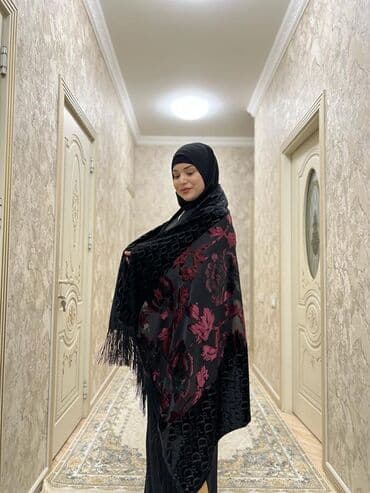 qadınlar üçün strazlı papaqlar: Gulşahnaz, gulmexmer ve setka el işi cıyın şarflar ve — 5