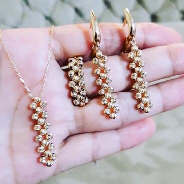 qaş sabitləyici: Dəstə daxildir: Üzük, Sırğa, Bilərzik, Pandora, Sarı qızıl, 585 Əyar, 874 g — 4