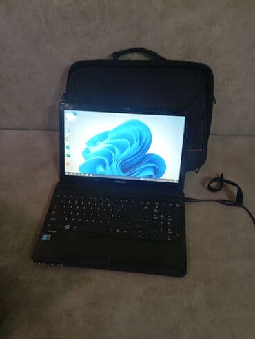 klaviatura: Toshiba, 15.6 ", Intel Core i3, 256 GB — 2