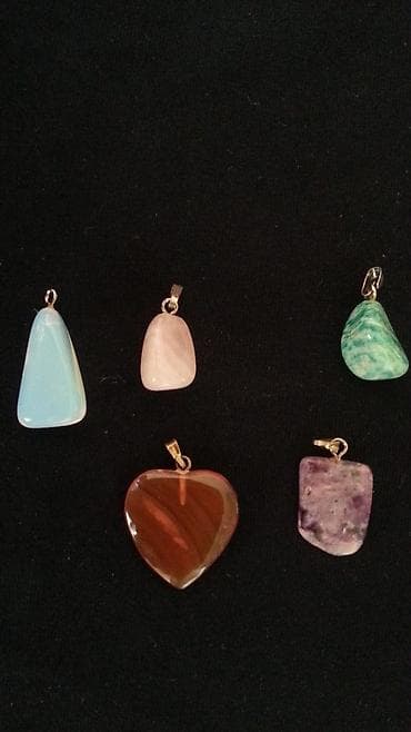 Zərgərlik dəstləri: Kulon — 1