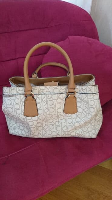 белые женские сумки: Canta zakaz alinib xaricden uc defe asaqi giymete satilir, unvan — 3