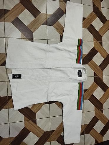 İdman dəsti, Adidas, rəng - Ağ lalafo.az -da İdman dəsti, Adidas, rəng - Ağ