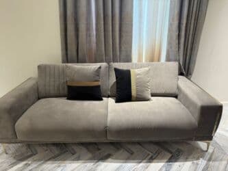 divanlar işlenmiş: Künc divan, İşlənmiş — 1