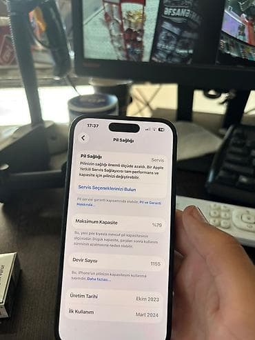 15 pro 512: IPhone 15, 128 GB, Qara, Face ID — 4