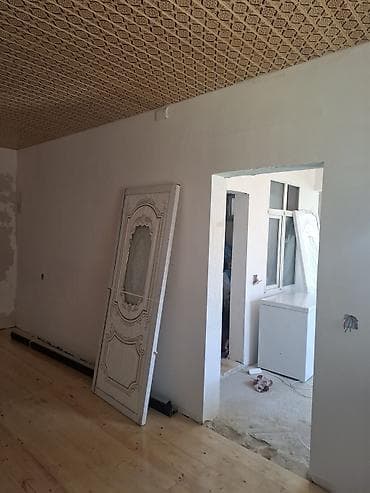 28 may qesebesi ev satilir: Maştağa qəs. 4 otaqlı, 100 kv. m, Kredit var, Yeni təmirli — 7