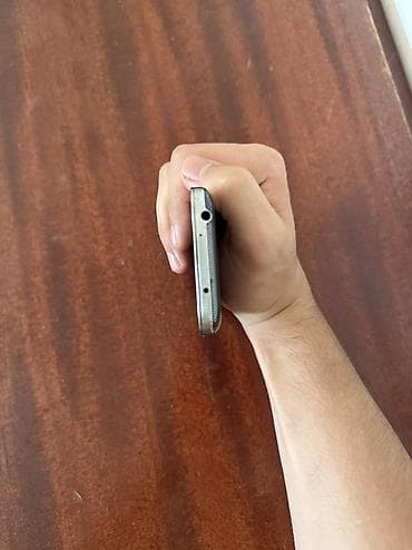 apple mini 4: Samsung I9190 Galaxy S4 Mini, 8 GB, rəng - Qara — 5