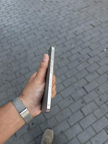 muslim telecom: IPhone 16 Pro, 256 GB, Natural Titanium, Face ID, Zəmanət — 2