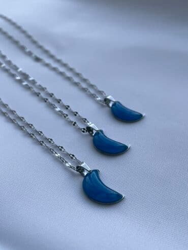 Saç aksesuarları: Göy rəngli aypara asqılı zəncir Aypara formalı epoksi boyunbağı Zərif — 1