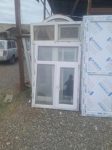 qapi ucun vinil: PVC və alüminium pəncərə-qapı çərçivələri və şüşə kəsimi Təsvir: - — 4