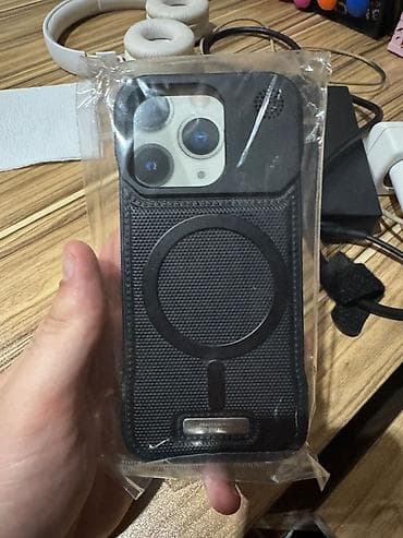 çanta: IPhone 16 pro üçün manyetik qoruyucu örtük - Model uyğunluğu: İkili — 1
