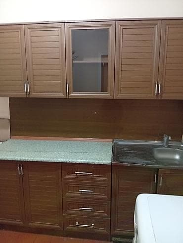 mermer panel: - Unitaz: sarnıçlı, yan tərəfdə bide şlanqlı gigiyena duşu, döşəməyə — 6